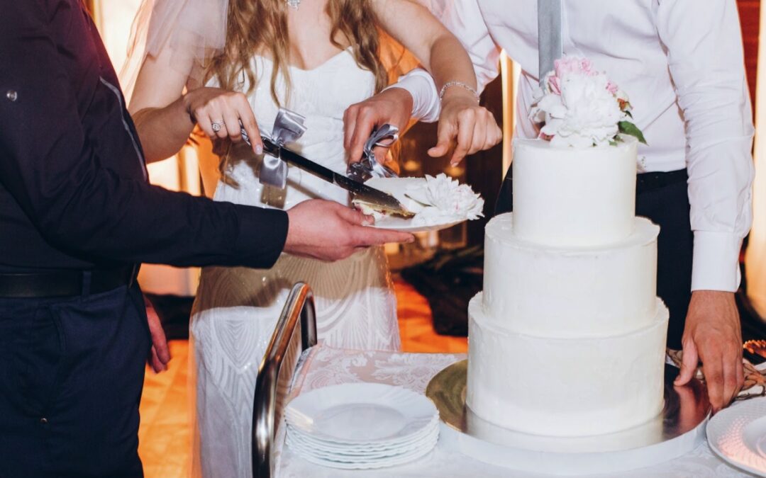 5 Wedding Cake Tasting Tips